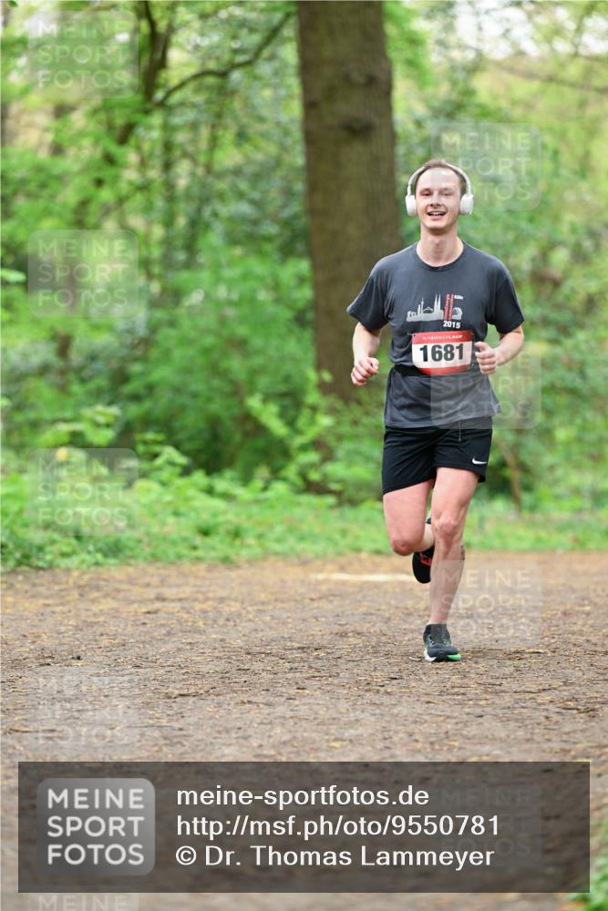 19.04.2026 - Hammer Lauf Dr. Thomas Lammeyer http://msf.ph/oto/9550781 19.04.2026 11:52:36 Laufen 2015, 1681 meine-sportfotos.de
