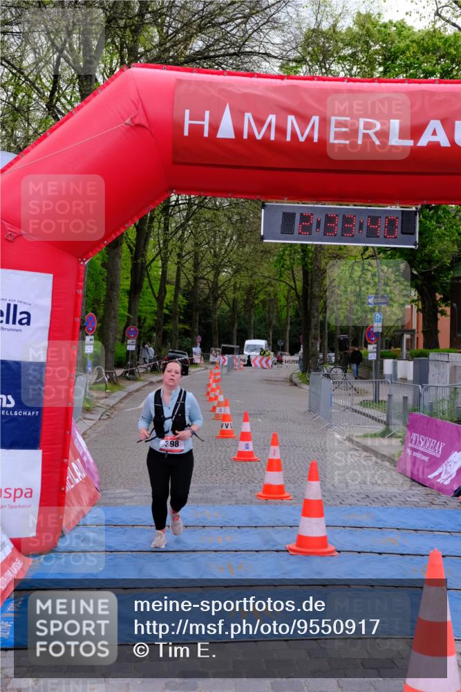 19.04.2026 - Hammer Lauf Tim E. http://msf.ph/oto/9550917 19.04.2026 13:33:48 Ziel 398 meine-sportfotos.de