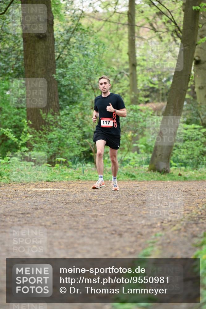 19.04.2026 - Hammer Lauf Dr. Thomas Lammeyer http://msf.ph/oto/9550981 19.04.2026 11:55:15 Laufen 117 meine-sportfotos.de