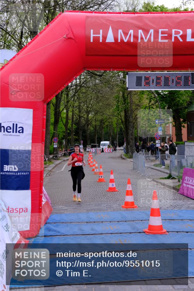 19.04.2026 - Hammer Lauf Tim E. http://msf.ph/oto/9551015 19.04.2026 13:37:59 Ziel 433 meine-sportfotos.de
