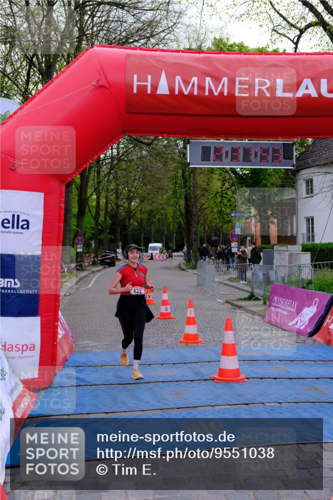 19.04.2026 - Hammer Lauf Tim E. http://msf.ph/oto/9551038 19.04.2026 13:38:01 Ziel 433 meine-sportfotos.de
