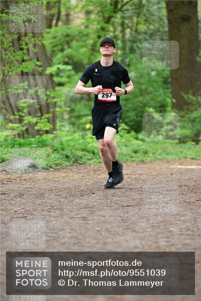 19.04.2026 - Hammer Lauf Dr. Thomas Lammeyer http://msf.ph/oto/9551039 19.04.2026 11:56:06 Laufen 297 meine-sportfotos.de
