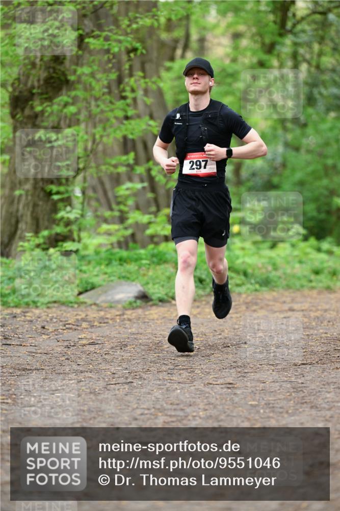 19.04.2026 - Hammer Lauf Dr. Thomas Lammeyer http://msf.ph/oto/9551046 19.04.2026 11:56:07 Laufen 297 meine-sportfotos.de