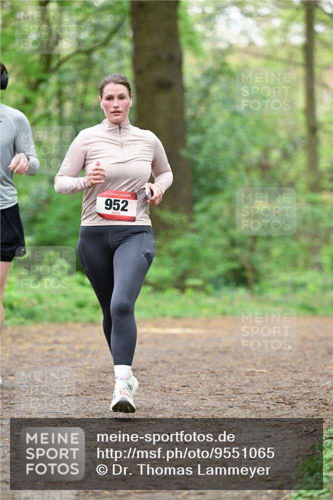 19.04.2026 - Hammer Lauf Dr. Thomas Lammeyer http://msf.ph/oto/9551065 19.04.2026 11:56:10 Laufen 952 meine-sportfotos.de