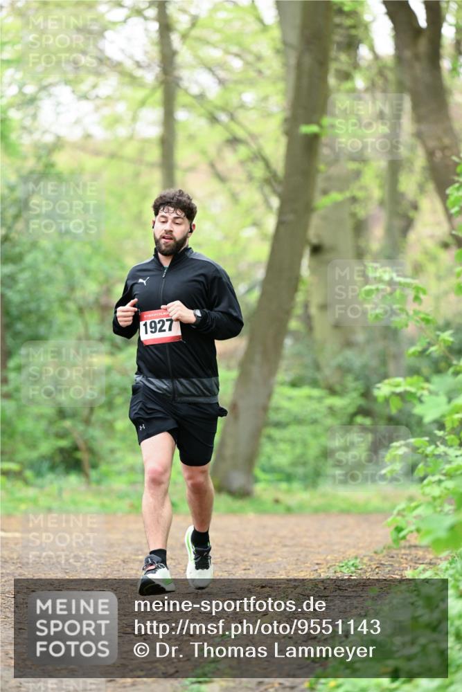19.04.2026 - Hammer Lauf Dr. Thomas Lammeyer http://msf.ph/oto/9551143 19.04.2026 11:56:48 Laufen 1927 meine-sportfotos.de