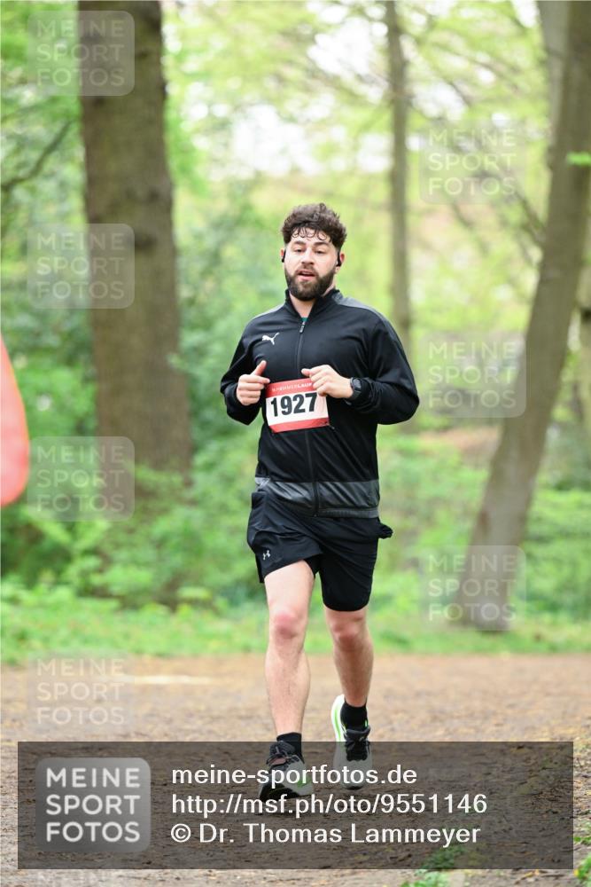 19.04.2026 - Hammer Lauf Dr. Thomas Lammeyer http://msf.ph/oto/9551146 19.04.2026 11:56:48 Laufen 1927 meine-sportfotos.de