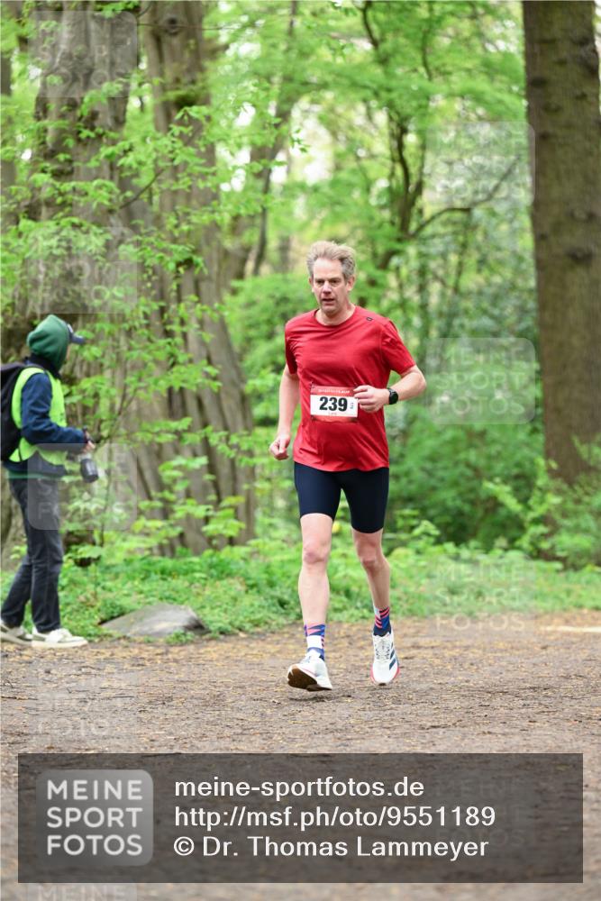 19.04.2026 - Hammer Lauf Dr. Thomas Lammeyer http://msf.ph/oto/9551189 19.04.2026 11:57:39 Laufen 239 meine-sportfotos.de