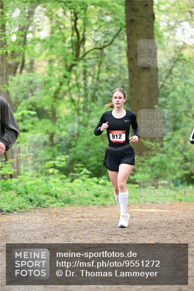 19.04.2026 - Hammer Lauf Dr. Thomas Lammeyer http://msf.ph/oto/9551272 19.04.2026 11:58:13 Laufen 912 meine-sportfotos.de