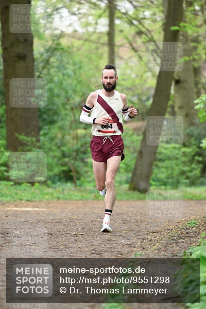19.04.2026 - Hammer Lauf Dr. Thomas Lammeyer http://msf.ph/oto/9551298 19.04.2026 11:58:25 Laufen 064 meine-sportfotos.de