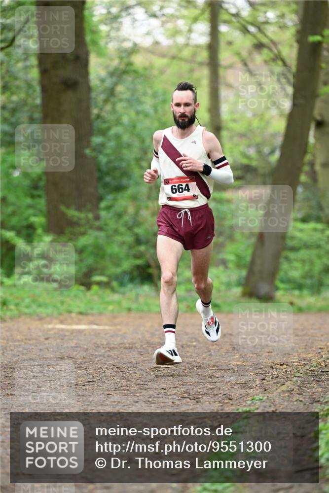 19.04.2026 - Hammer Lauf Dr. Thomas Lammeyer http://msf.ph/oto/9551300 19.04.2026 11:58:25 Laufen 664 meine-sportfotos.de