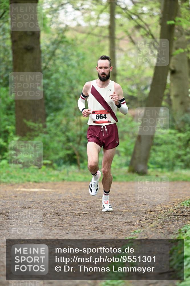 19.04.2026 - Hammer Lauf Dr. Thomas Lammeyer http://msf.ph/oto/9551301 19.04.2026 11:58:25 Laufen 664 meine-sportfotos.de