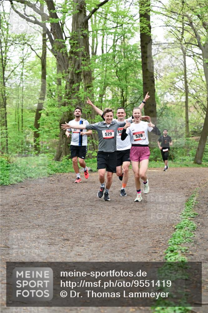 19.04.2026 - Hammer Lauf Dr. Thomas Lammeyer http://msf.ph/oto/9551419 19.04.2026 11:59:27 Laufen 529, 528 meine-sportfotos.de