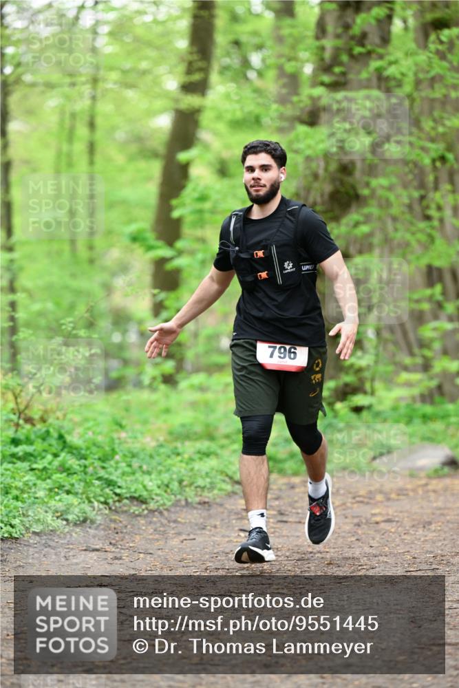 19.04.2026 - Hammer Lauf Dr. Thomas Lammeyer http://msf.ph/oto/9551445 19.04.2026 11:59:32 Laufen 796 meine-sportfotos.de