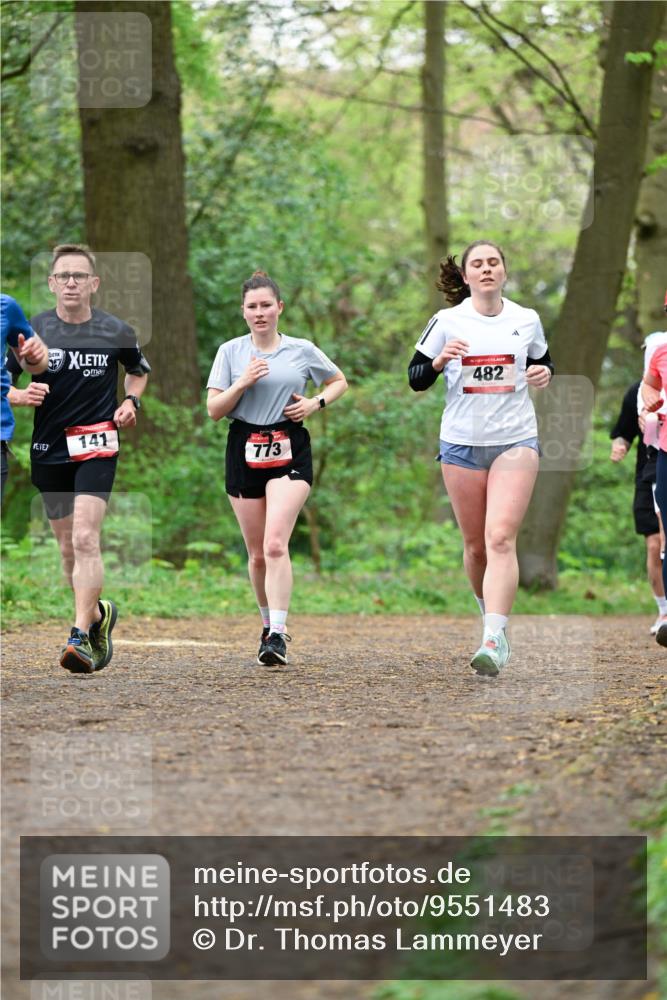 19.04.2026 - Hammer Lauf Dr. Thomas Lammeyer http://msf.ph/oto/9551483 19.04.2026 12:00:30 Laufen 057, 141, 773, 482 meine-sportfotos.de