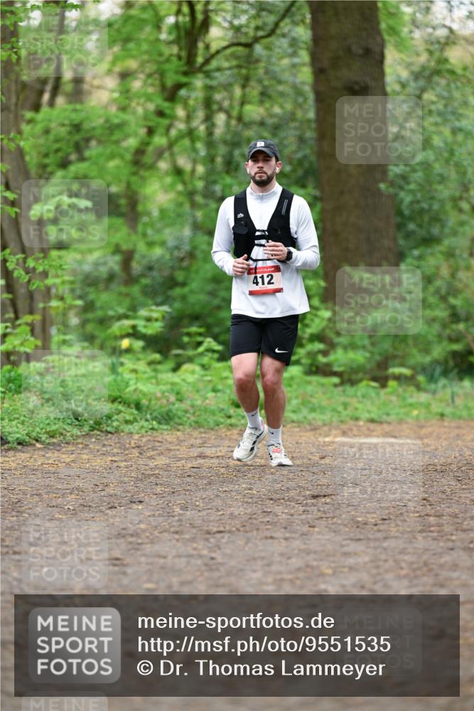 19.04.2026 - Hammer Lauf Dr. Thomas Lammeyer http://msf.ph/oto/9551535 19.04.2026 12:00:55 Laufen 412 meine-sportfotos.de