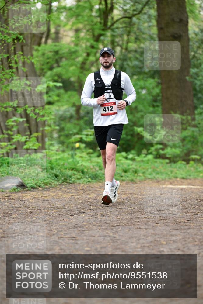 19.04.2026 - Hammer Lauf Dr. Thomas Lammeyer http://msf.ph/oto/9551538 19.04.2026 12:00:56 Laufen 412 meine-sportfotos.de