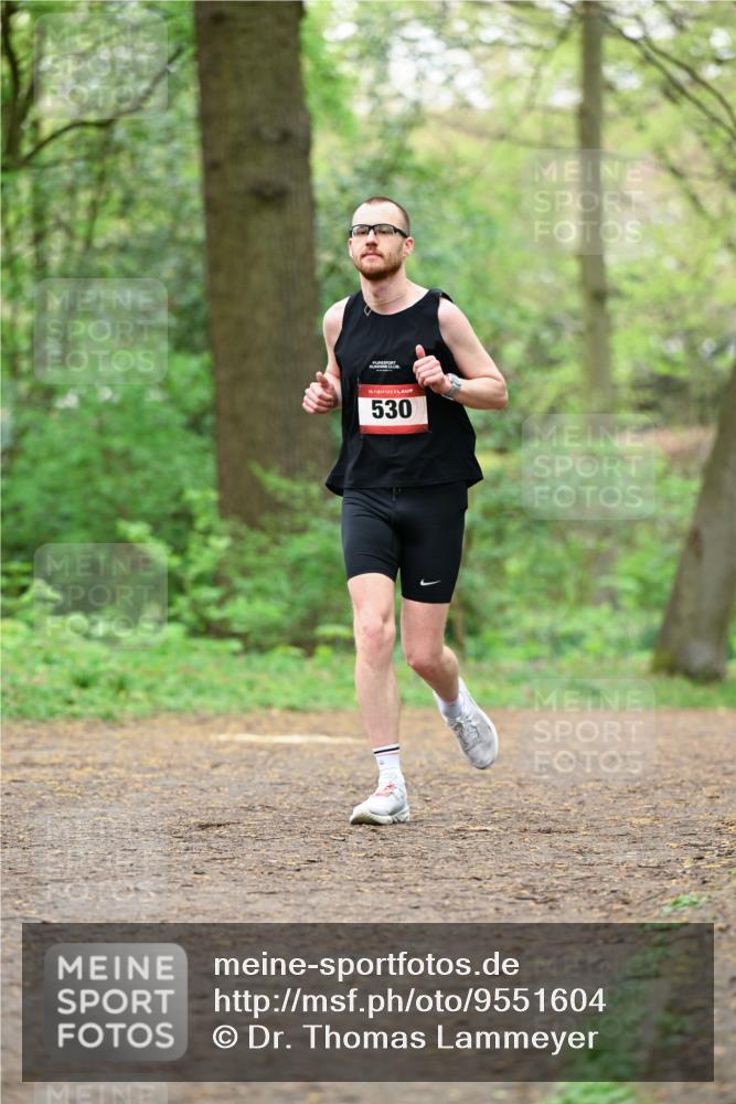19.04.2026 - Hammer Lauf Dr. Thomas Lammeyer http://msf.ph/oto/9551604 19.04.2026 12:01:16 Laufen 530 meine-sportfotos.de