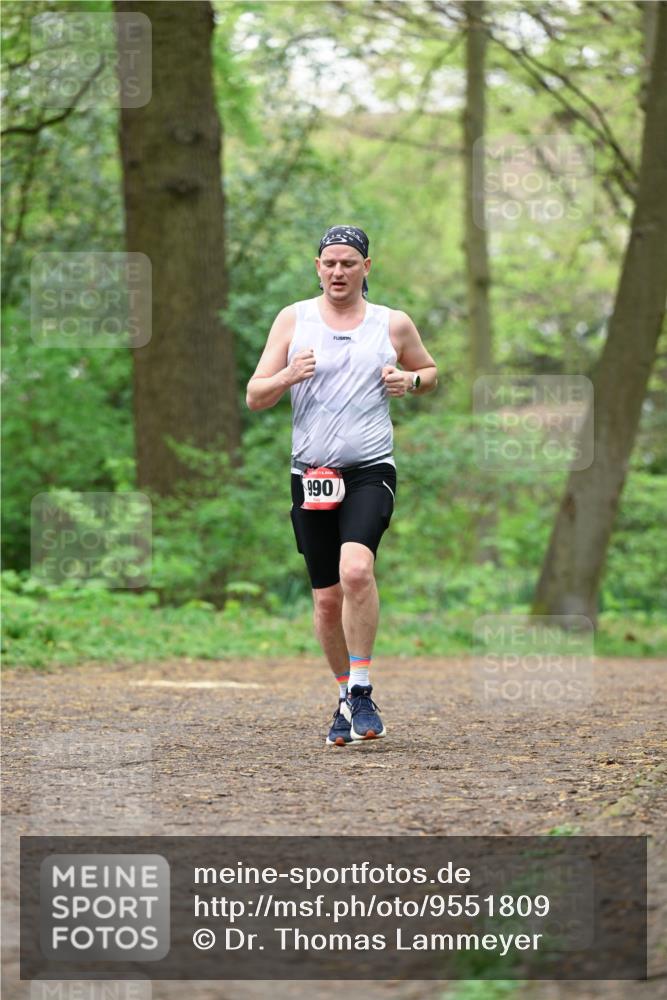 19.04.2026 - Hammer Lauf Dr. Thomas Lammeyer http://msf.ph/oto/9551809 19.04.2026 12:02:33 Laufen 990 meine-sportfotos.de