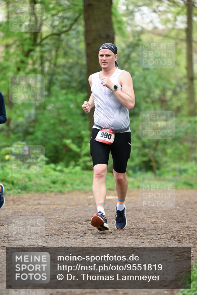 19.04.2026 - Hammer Lauf Dr. Thomas Lammeyer http://msf.ph/oto/9551819 19.04.2026 12:02:35 Laufen 990 meine-sportfotos.de
