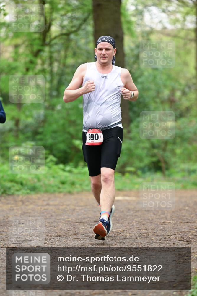 19.04.2026 - Hammer Lauf Dr. Thomas Lammeyer http://msf.ph/oto/9551822 19.04.2026 12:02:35 Laufen 990 meine-sportfotos.de