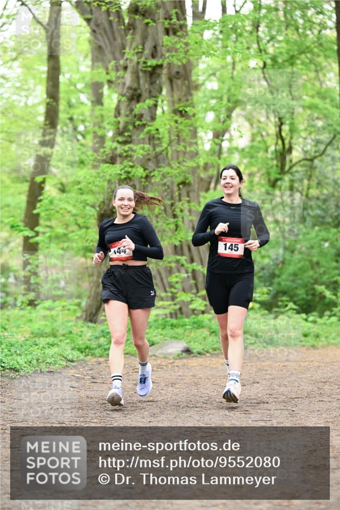 19.04.2026 - Hammer Lauf Dr. Thomas Lammeyer http://msf.ph/oto/9552080 19.04.2026 12:04:01 Laufen 144, 145 meine-sportfotos.de