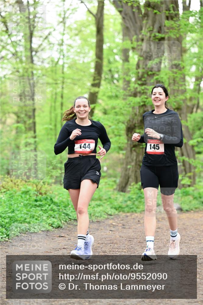 19.04.2026 - Hammer Lauf Dr. Thomas Lammeyer http://msf.ph/oto/9552090 19.04.2026 12:04:03 Laufen 144, 145 meine-sportfotos.de