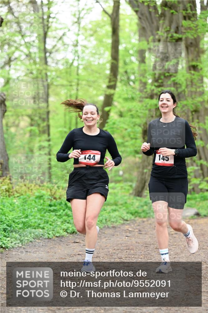 19.04.2026 - Hammer Lauf Dr. Thomas Lammeyer http://msf.ph/oto/9552091 19.04.2026 12:04:03 Laufen 144, 145 meine-sportfotos.de