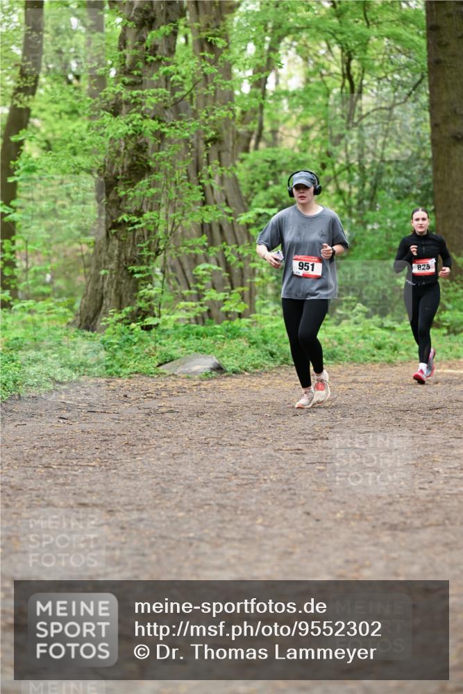 19.04.2026 - Hammer Lauf Dr. Thomas Lammeyer http://msf.ph/oto/9552302 19.04.2026 12:05:35 Laufen 951, 825 meine-sportfotos.de