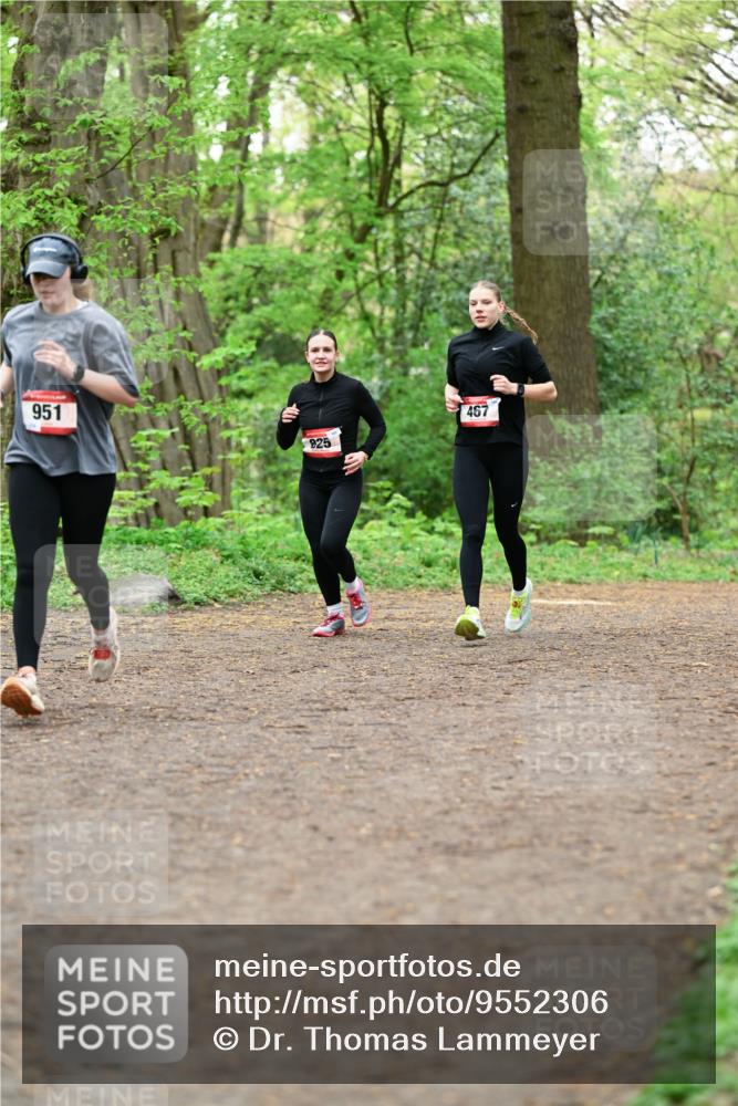 19.04.2026 - Hammer Lauf Dr. Thomas Lammeyer http://msf.ph/oto/9552306 19.04.2026 12:05:36 Laufen 951, 925, 467 meine-sportfotos.de