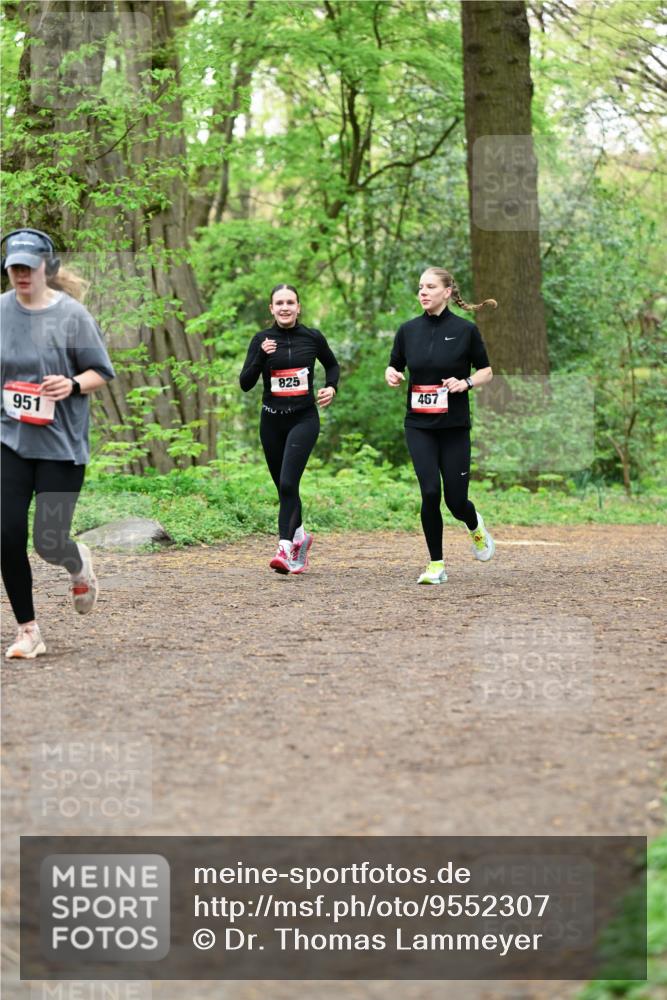 19.04.2026 - Hammer Lauf Dr. Thomas Lammeyer http://msf.ph/oto/9552307 19.04.2026 12:05:36 Laufen 951, 825, 467 meine-sportfotos.de