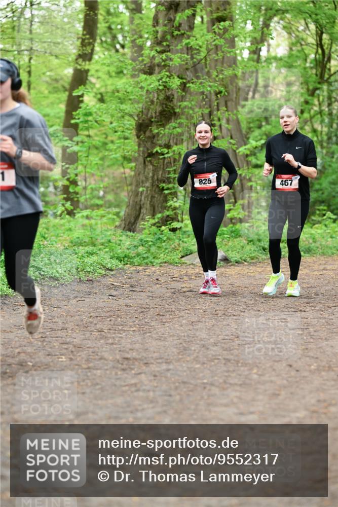 19.04.2026 - Hammer Lauf Dr. Thomas Lammeyer http://msf.ph/oto/9552317 19.04.2026 12:05:38 Laufen 825, 467 meine-sportfotos.de