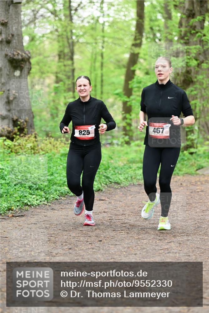 19.04.2026 - Hammer Lauf Dr. Thomas Lammeyer http://msf.ph/oto/9552330 19.04.2026 12:05:40 Laufen 161, 825, 467, 160 meine-sportfotos.de
