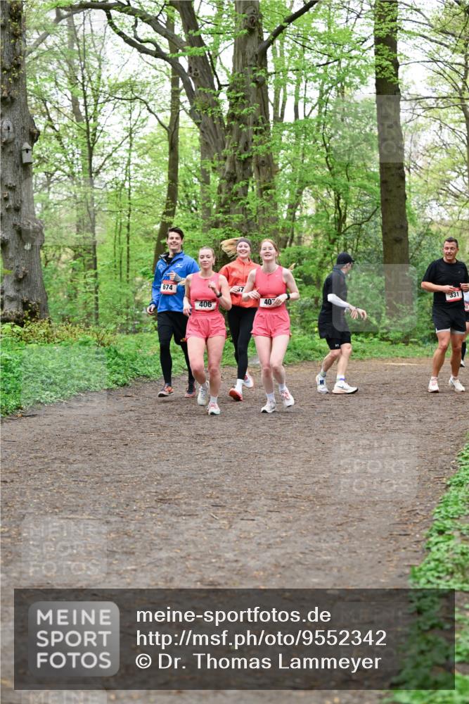 19.04.2026 - Hammer Lauf Dr. Thomas Lammeyer http://msf.ph/oto/9552342 19.04.2026 12:05:45 Laufen 674, 406, 407, 331 meine-sportfotos.de