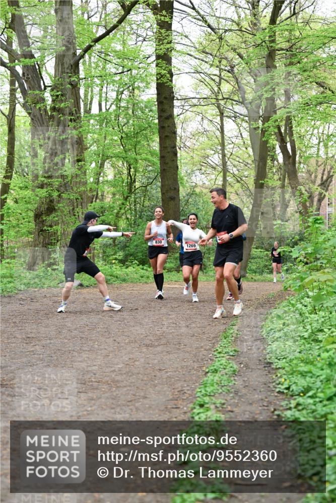 19.04.2026 - Hammer Lauf Dr. Thomas Lammeyer http://msf.ph/oto/9552360 19.04.2026 12:05:48 Laufen 830, 1269 meine-sportfotos.de