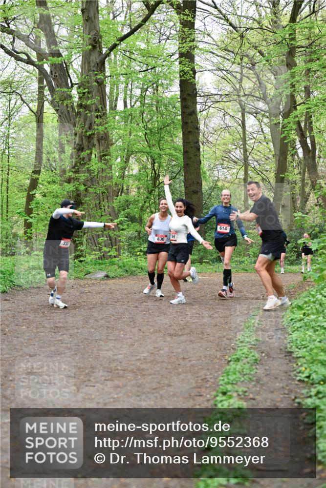 19.04.2026 - Hammer Lauf Dr. Thomas Lammeyer http://msf.ph/oto/9552368 19.04.2026 12:05:49 Laufen 830, 614 meine-sportfotos.de