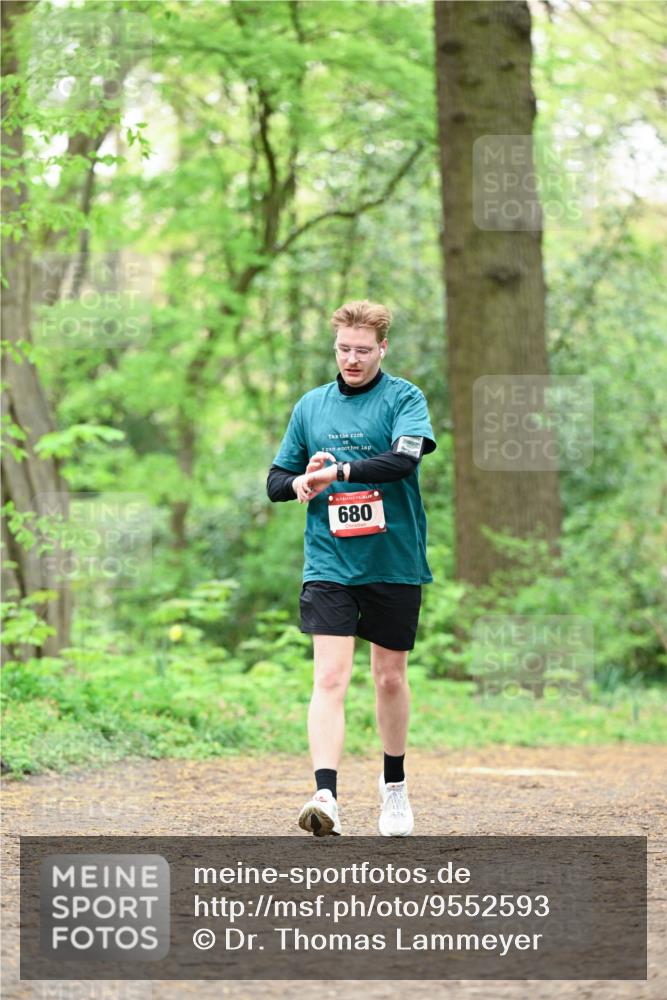 19.04.2026 - Hammer Lauf Dr. Thomas Lammeyer http://msf.ph/oto/9552593 19.04.2026 12:07:40 Laufen 680 meine-sportfotos.de
