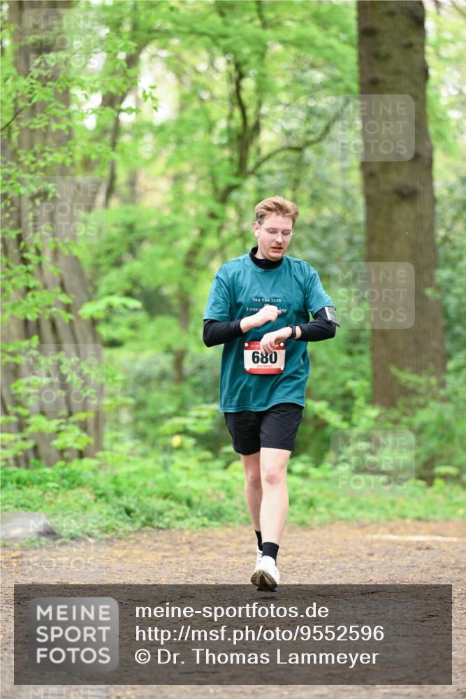 19.04.2026 - Hammer Lauf Dr. Thomas Lammeyer http://msf.ph/oto/9552596 19.04.2026 12:07:41 Laufen 680 meine-sportfotos.de