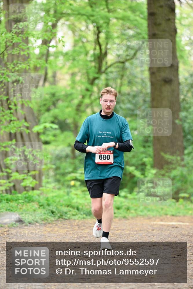 19.04.2026 - Hammer Lauf Dr. Thomas Lammeyer http://msf.ph/oto/9552597 19.04.2026 12:07:41 Laufen 680 meine-sportfotos.de