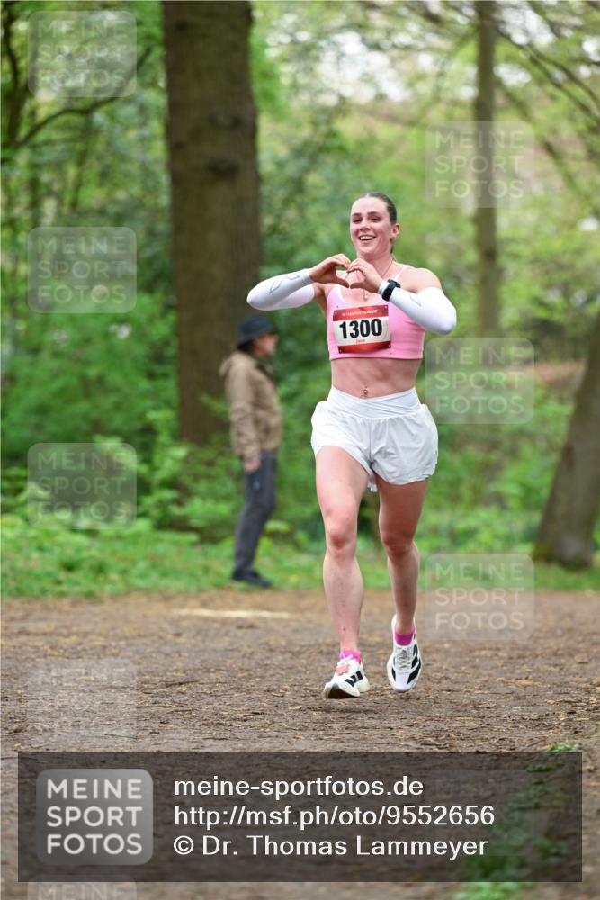 19.04.2026 - Hammer Lauf Dr. Thomas Lammeyer http://msf.ph/oto/9552656 19.04.2026 12:08:04 Laufen 1300 meine-sportfotos.de