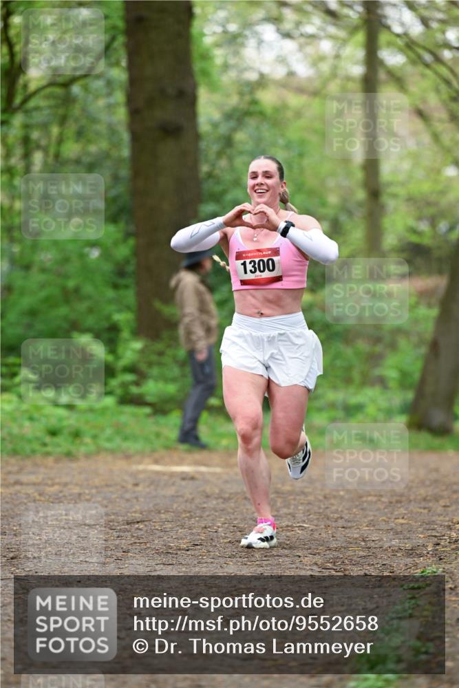 19.04.2026 - Hammer Lauf Dr. Thomas Lammeyer http://msf.ph/oto/9552658 19.04.2026 12:08:04 Laufen 1300 meine-sportfotos.de