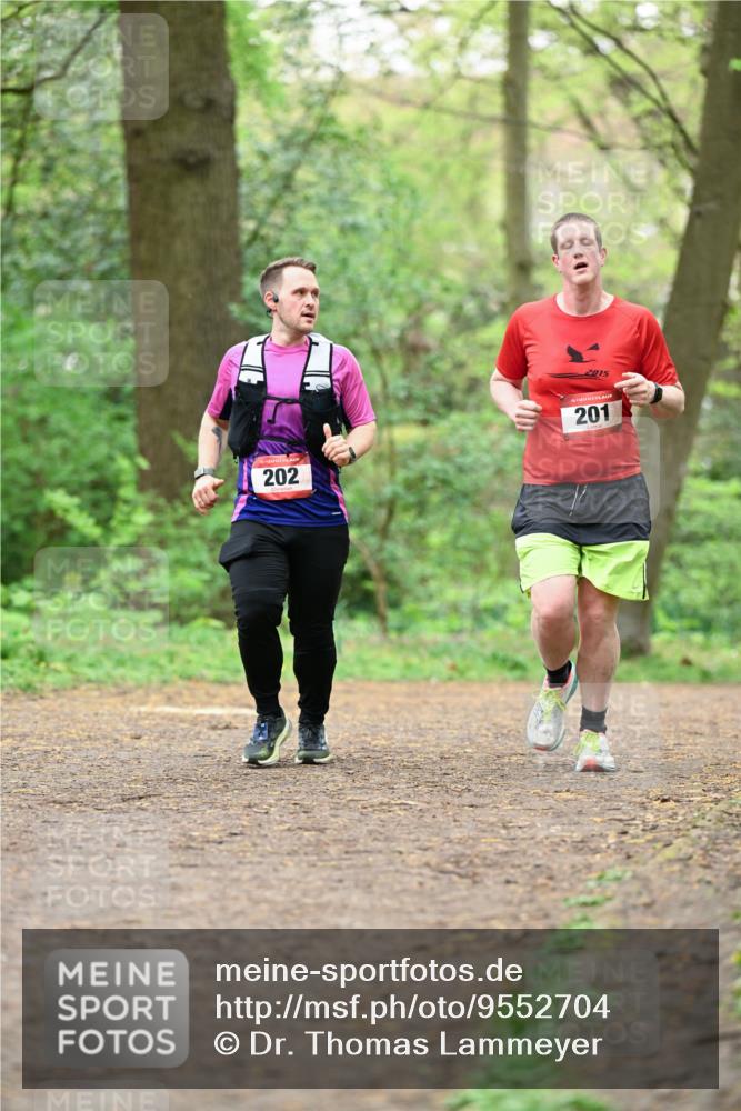 19.04.2026 - Hammer Lauf Dr. Thomas Lammeyer http://msf.ph/oto/9552704 19.04.2026 12:08:44 Laufen 202, 2015, 201 meine-sportfotos.de