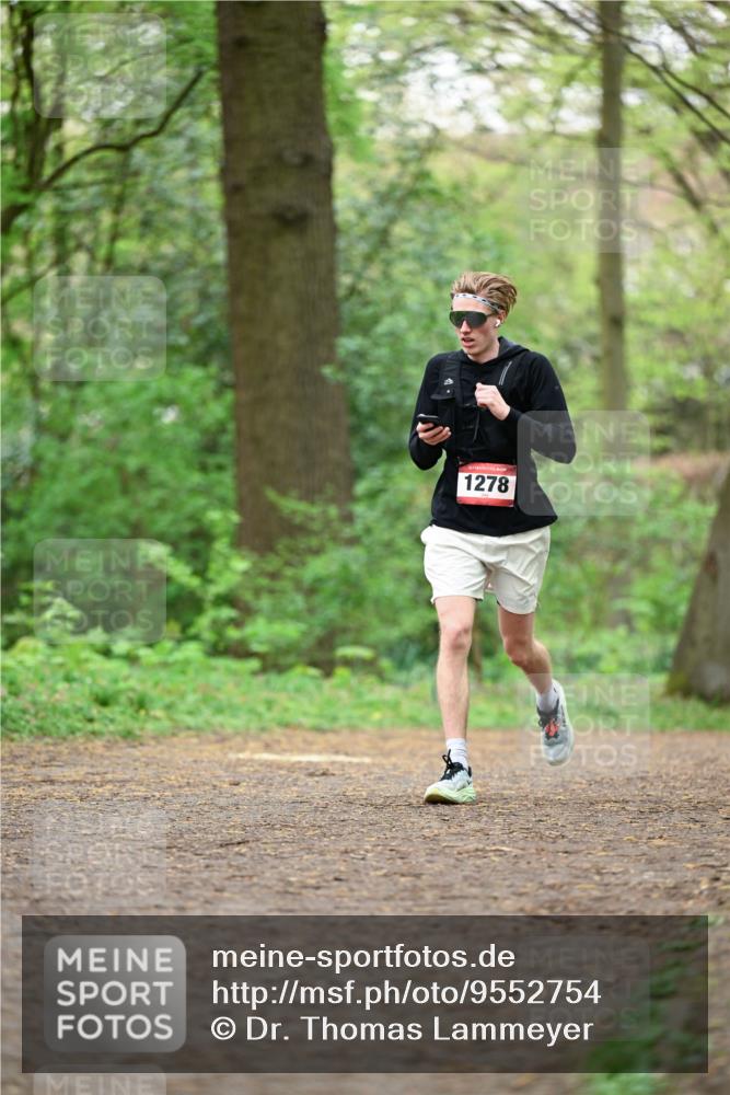 19.04.2026 - Hammer Lauf Dr. Thomas Lammeyer http://msf.ph/oto/9552754 19.04.2026 12:09:44 Laufen 1278 meine-sportfotos.de