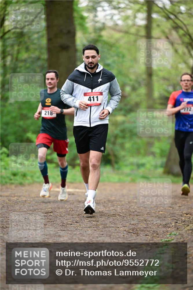 19.04.2026 - Hammer Lauf Dr. Thomas Lammeyer http://msf.ph/oto/9552772 19.04.2026 12:10:49 Laufen 218, 411, 172 meine-sportfotos.de