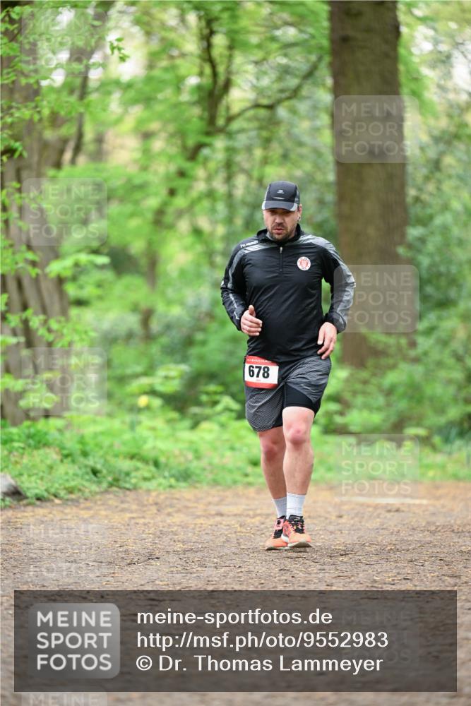 19.04.2026 - Hammer Lauf Dr. Thomas Lammeyer http://msf.ph/oto/9552983 19.04.2026 12:14:12 Laufen 678 meine-sportfotos.de