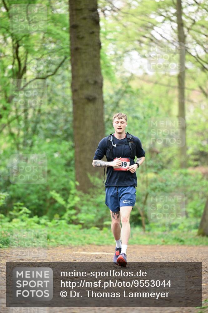 19.04.2026 - Hammer Lauf Dr. Thomas Lammeyer http://msf.ph/oto/9553044 19.04.2026 12:14:38 Laufen 1998 meine-sportfotos.de