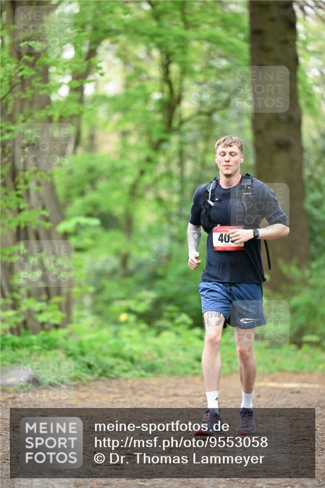 19.04.2026 - Hammer Lauf Dr. Thomas Lammeyer http://msf.ph/oto/9553058 19.04.2026 12:14:40 Laufen 1998 meine-sportfotos.de