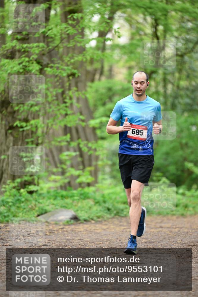 19.04.2026 - Hammer Lauf Dr. Thomas Lammeyer http://msf.ph/oto/9553101 19.04.2026 12:14:55 Laufen 695 meine-sportfotos.de