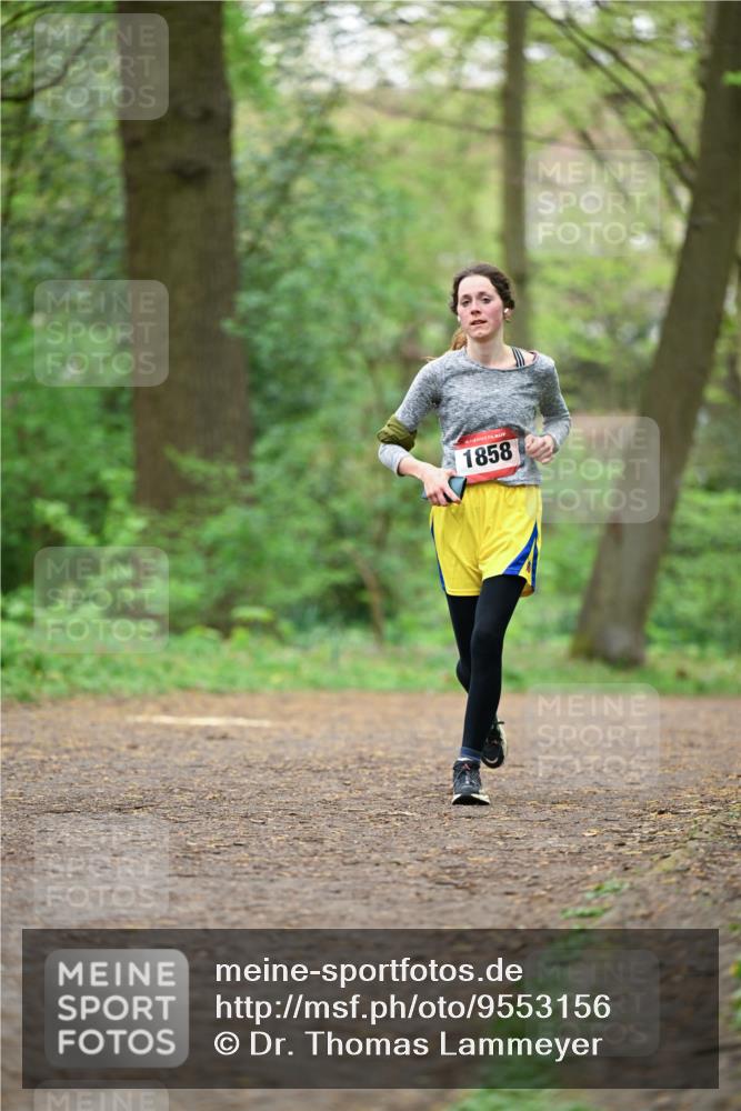 19.04.2026 - Hammer Lauf Dr. Thomas Lammeyer http://msf.ph/oto/9553156 19.04.2026 12:15:45 Laufen 1858 meine-sportfotos.de