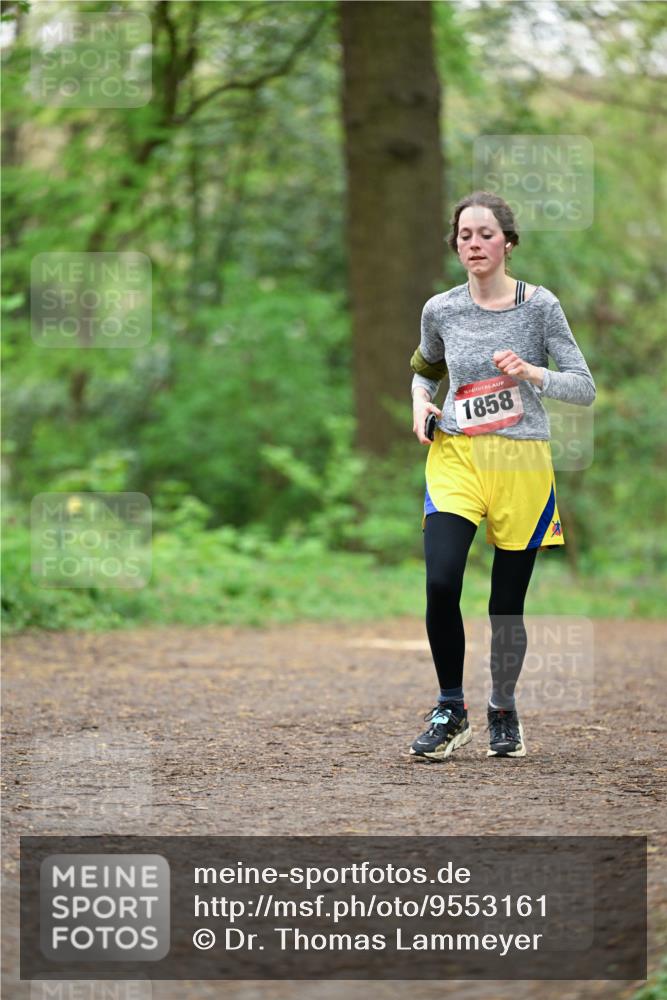 19.04.2026 - Hammer Lauf Dr. Thomas Lammeyer http://msf.ph/oto/9553161 19.04.2026 12:15:46 Laufen 1858 meine-sportfotos.de
