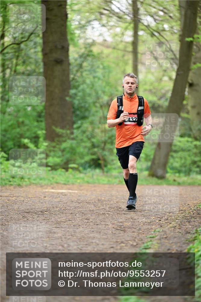 19.04.2026 - Hammer Lauf Dr. Thomas Lammeyer http://msf.ph/oto/9553257 19.04.2026 12:16:48 Laufen 432 meine-sportfotos.de